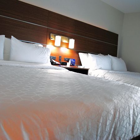 Holiday Inn Express & Suites - Columbia City By Ihg Exterior foto