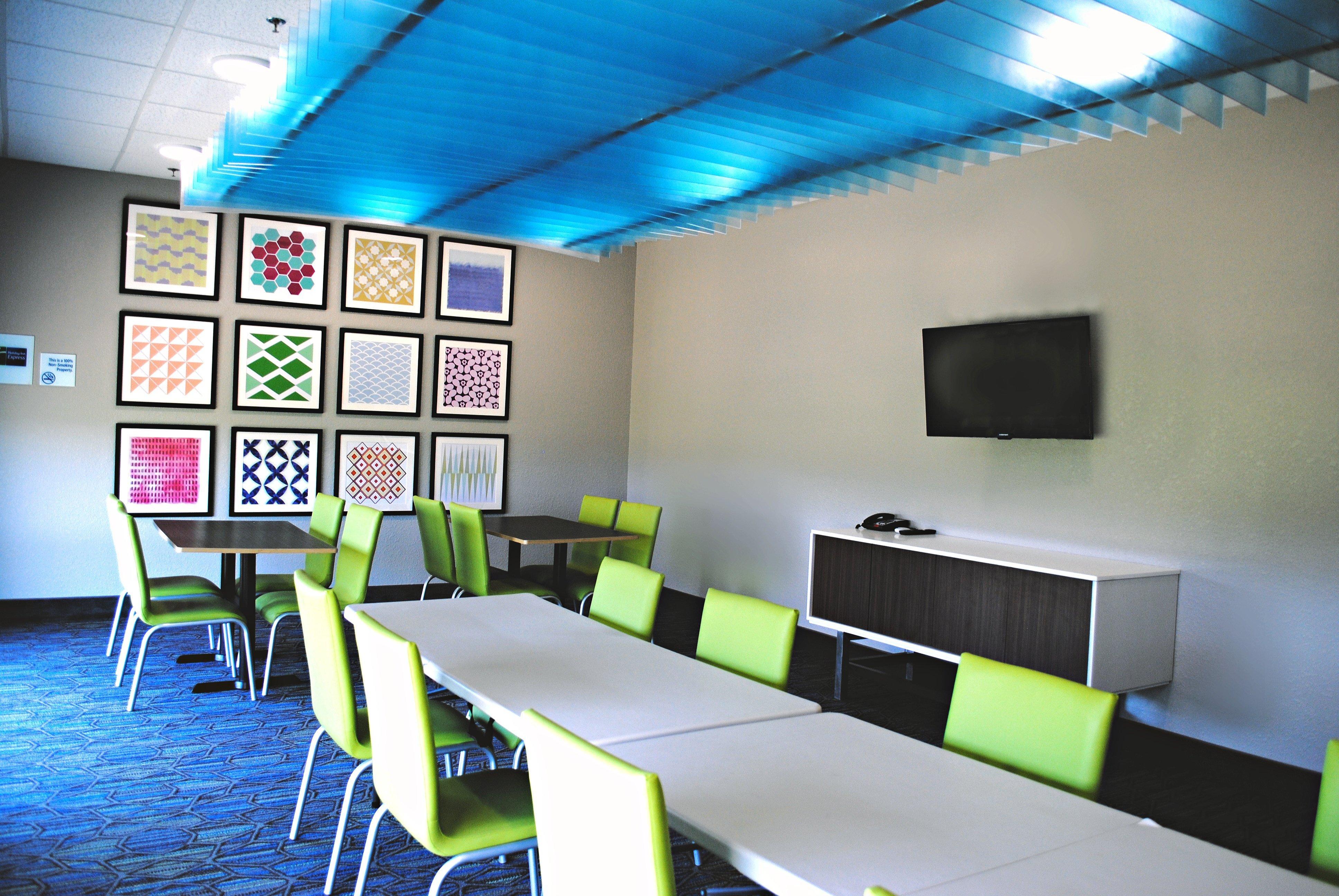 Holiday Inn Express & Suites - Columbia City By Ihg Exterior foto